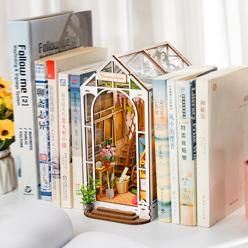 DIY Book Nook Kit – Garden House Bookshelf Insert Decoration