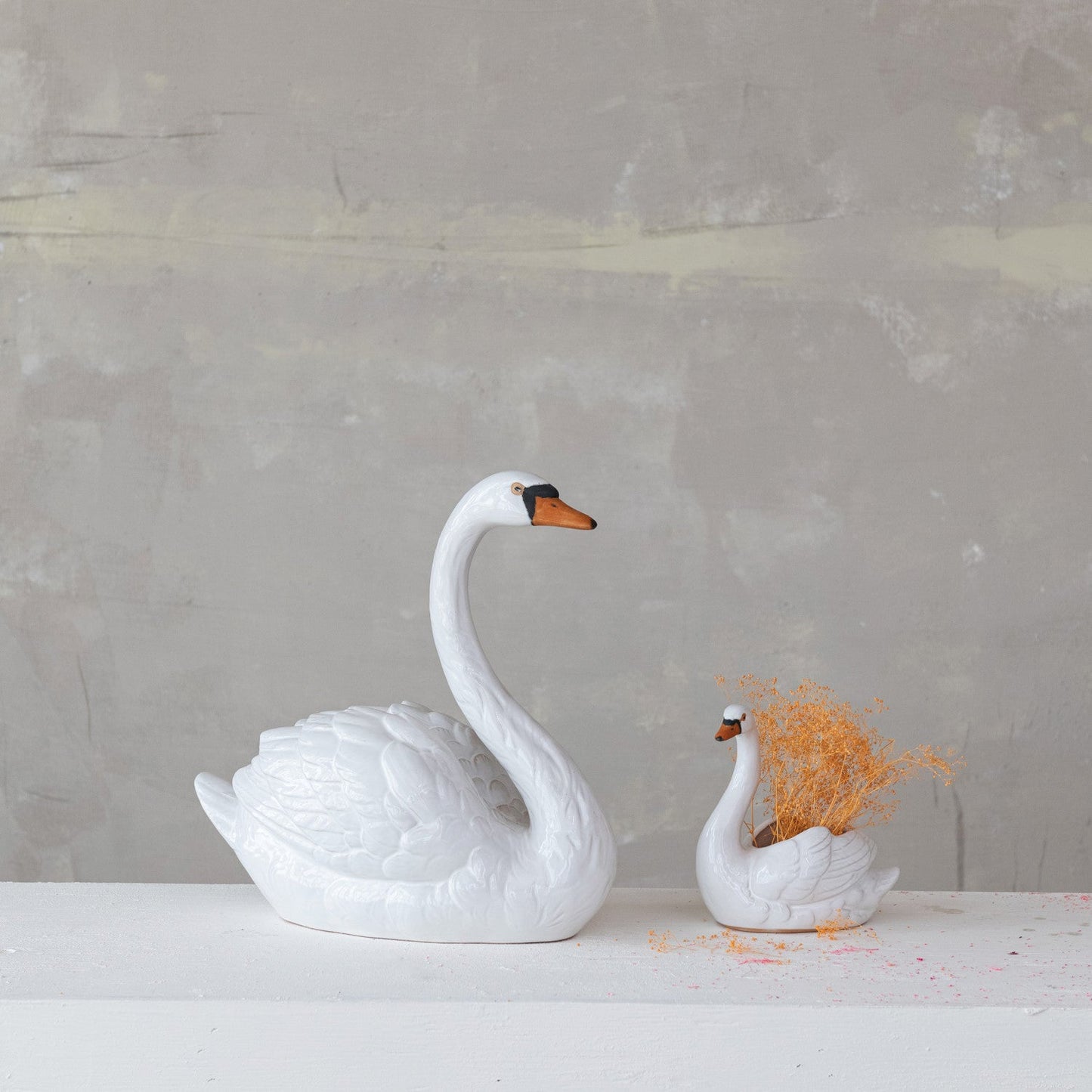 Ceramic White Swan Shaped Planter (Small)
